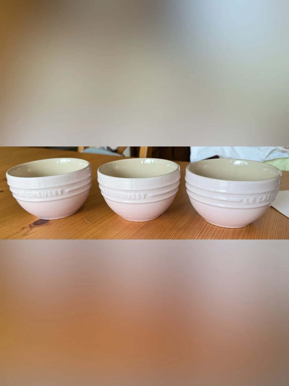 Le Creuset Shell Pink Stoneware Bowl with Cream Interior- Set of 3 (RARE)